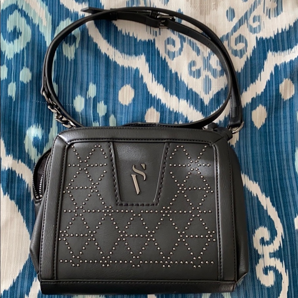 Vera Wang hand bag